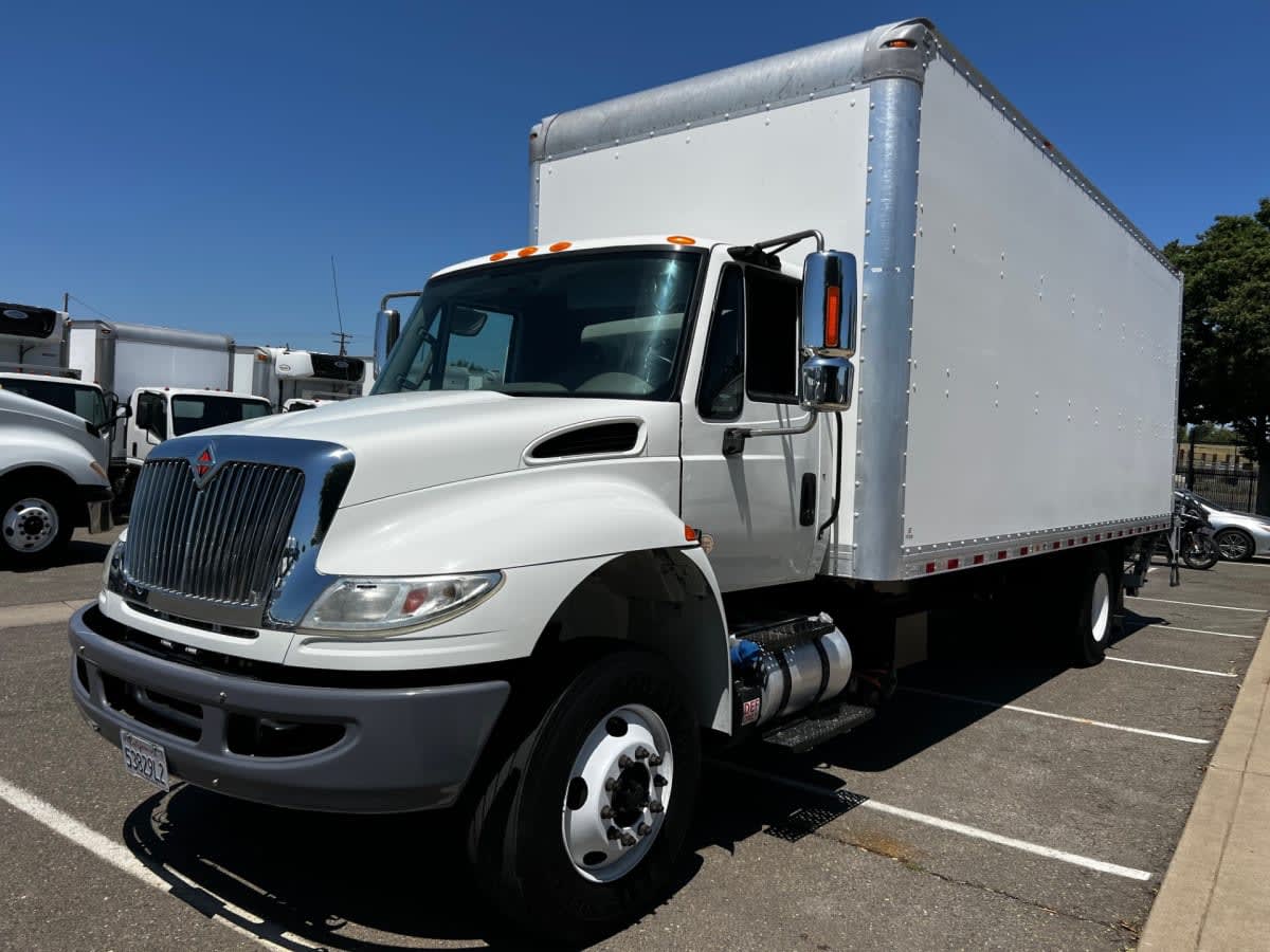 2019 Navistar International 4300 804167