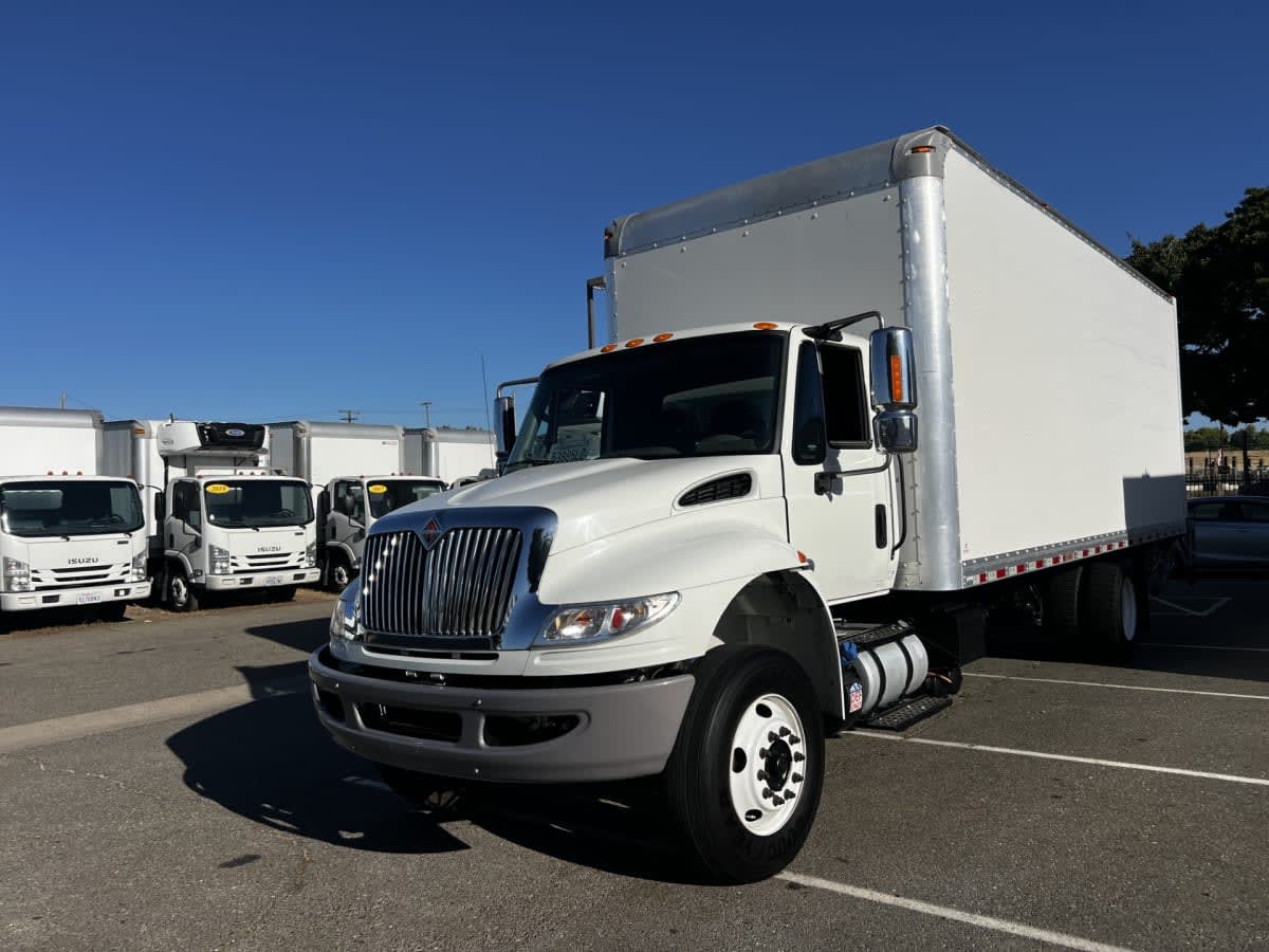 2019 International 4300 in West Sacramento, CA