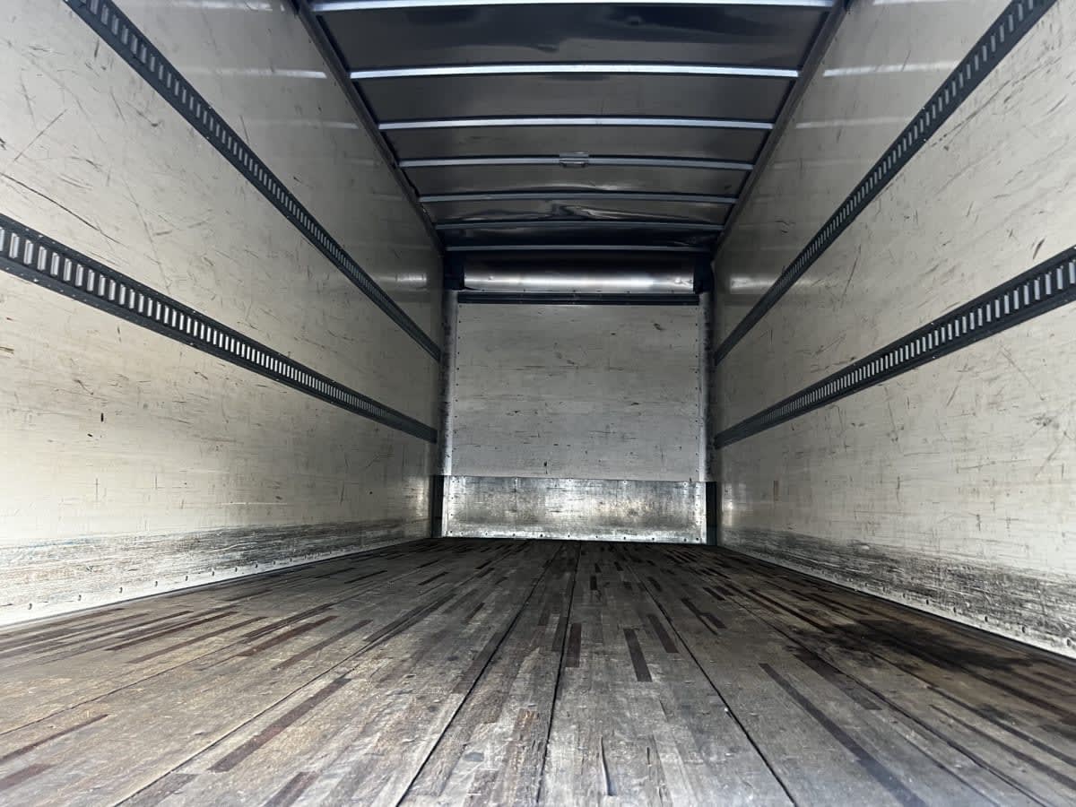 2019 International 4300 in West Sacramento, CA — photo 8