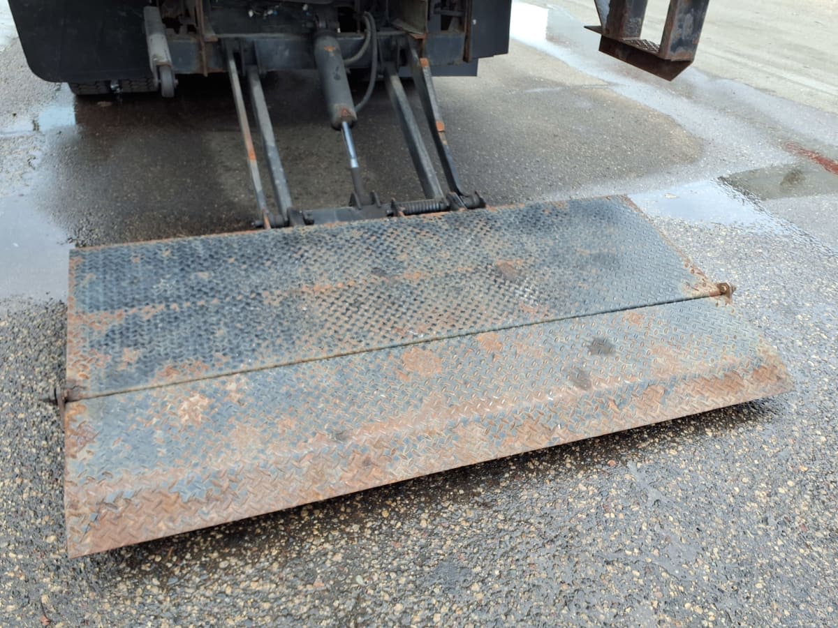 2018 Isuzu NPR 804290