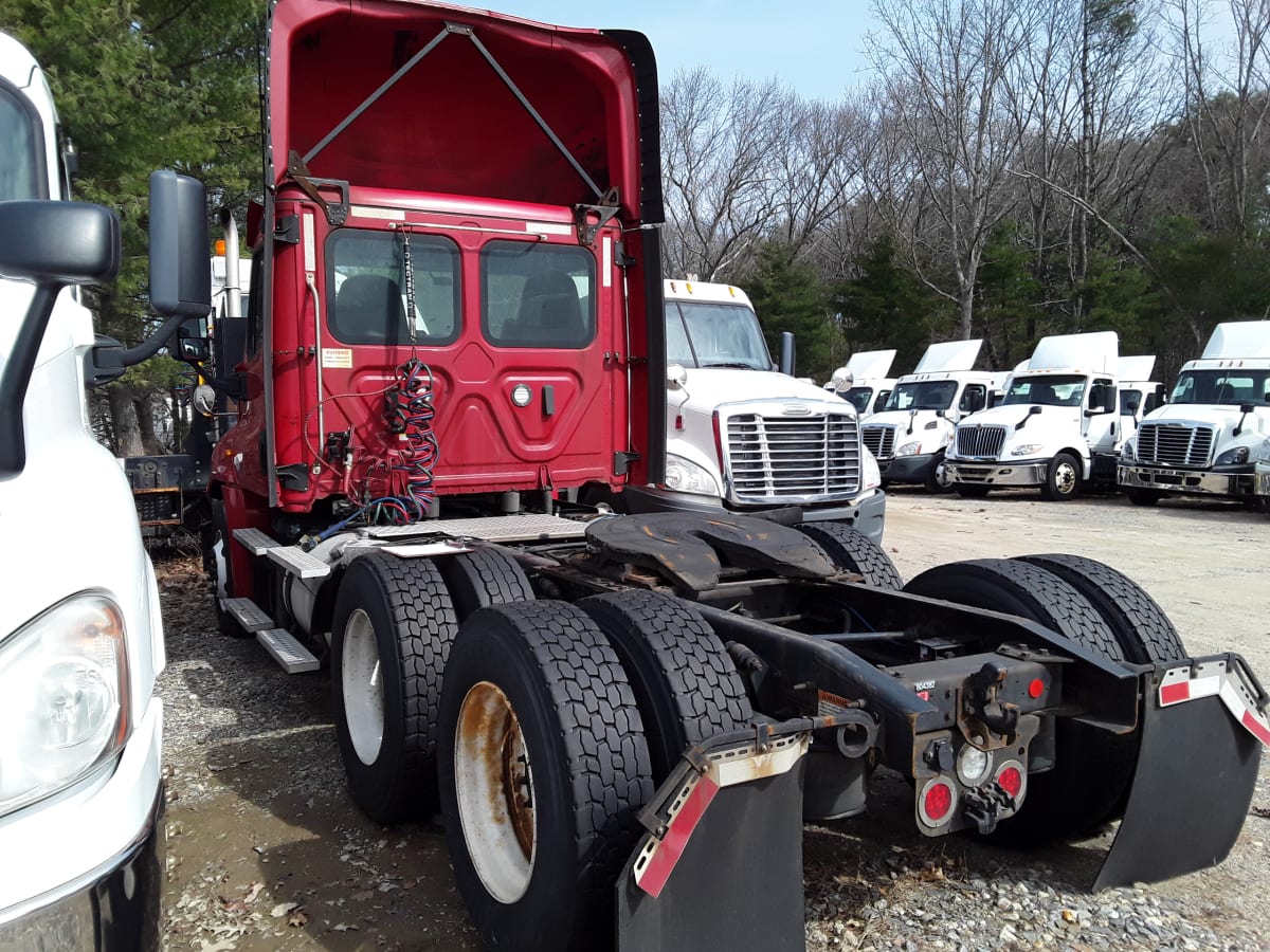 2019 Freightliner/Mercedes CASCADIA 125 804382