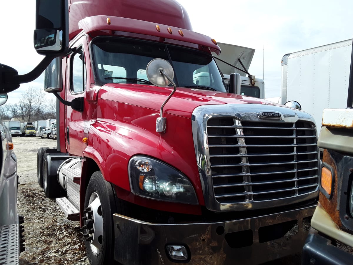 2019 Freightliner/Mercedes CASCADIA 125 804382