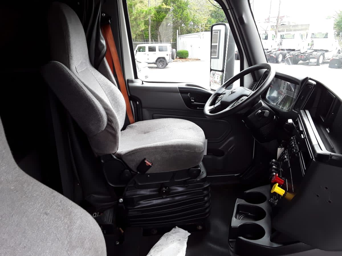 2018 Navistar International LT625 SLPR CAB 804392