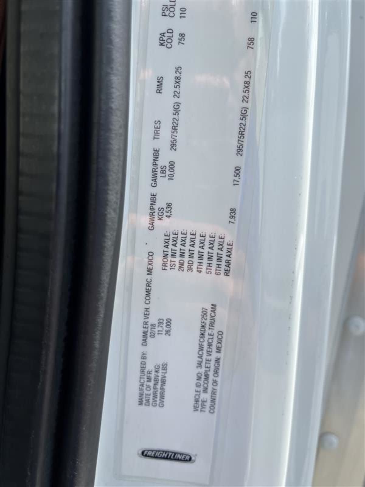 2019 Freightliner M2 106 804399