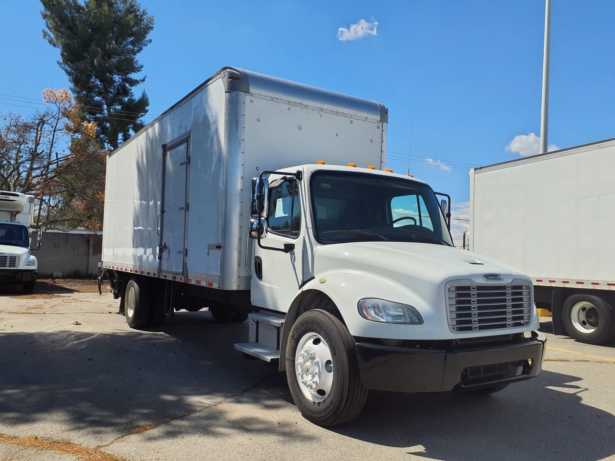 2019 Freightliner/Mercedes M2 106 804401