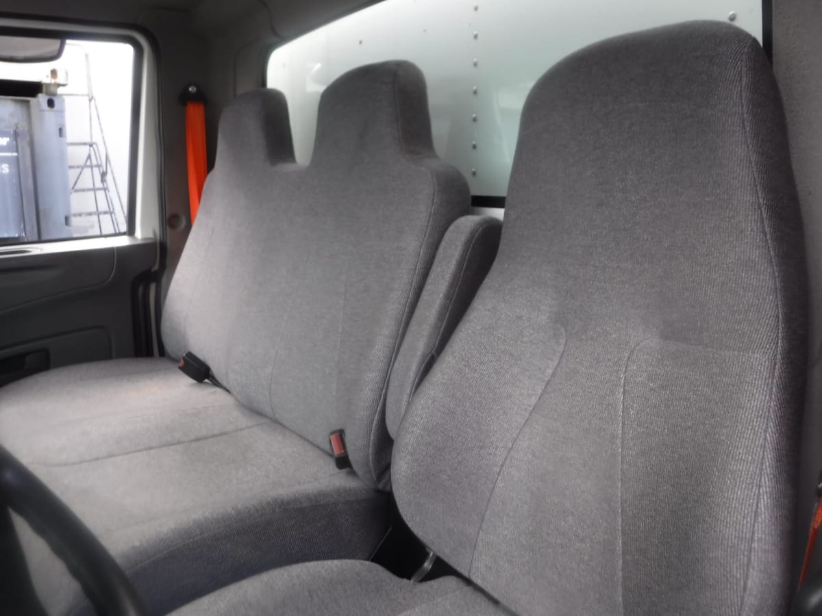 2019 Navistar International 4300 804484