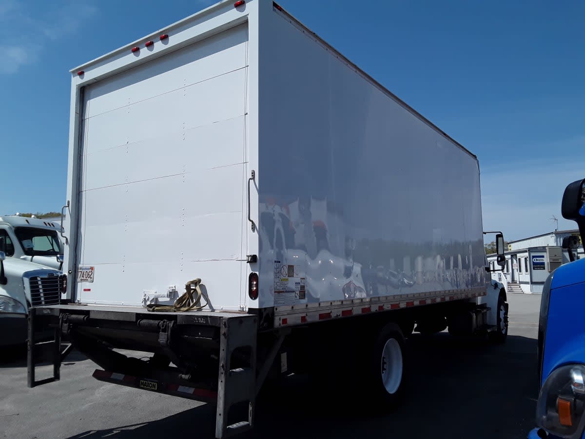 2019 Freightliner M2 106 804514
