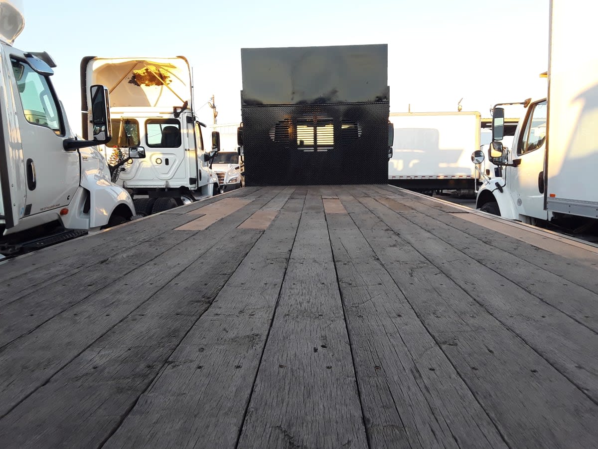 2019 Navistar International 4300 805874