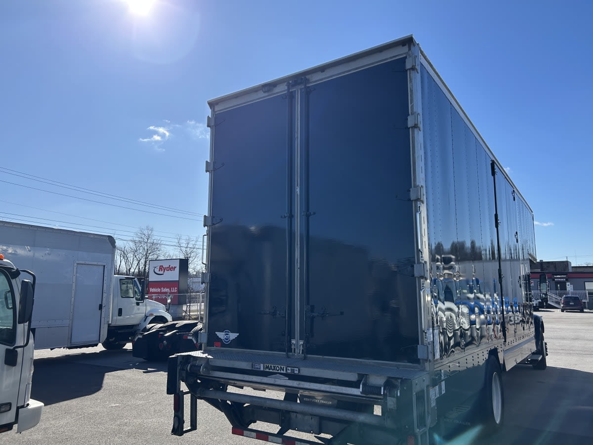2019 Freightliner/Mercedes M2 106 805884