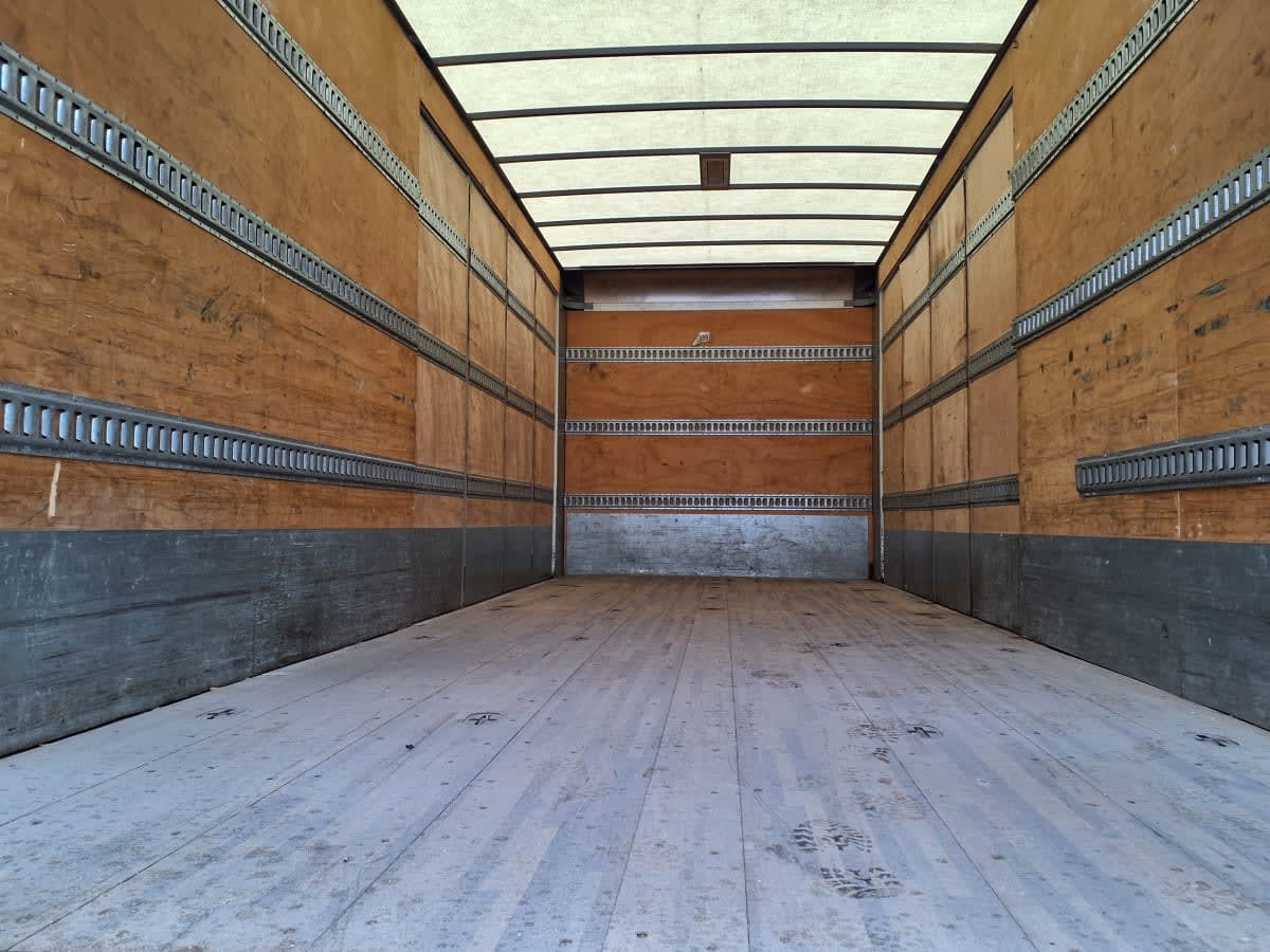 2019 Freightliner/Mercedes M2 106 805889