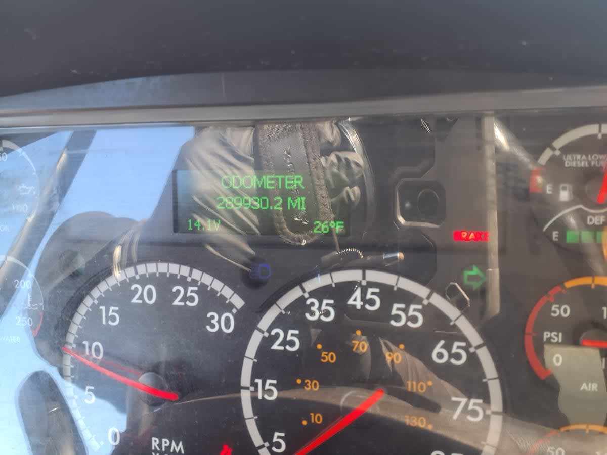 2019 Freightliner/Mercedes M2 106 805891