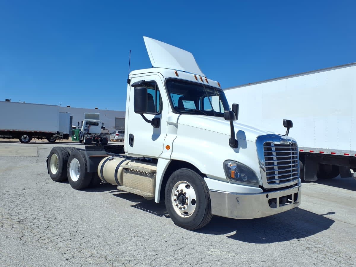 2019 Freightliner - image 3