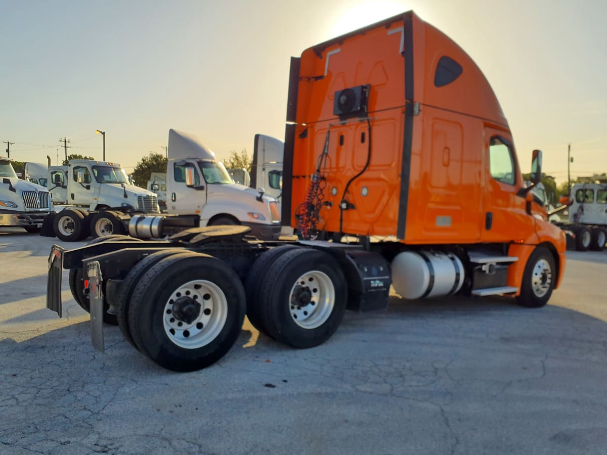 2019 Freightliner NEW CASCADIA PX12664 805994