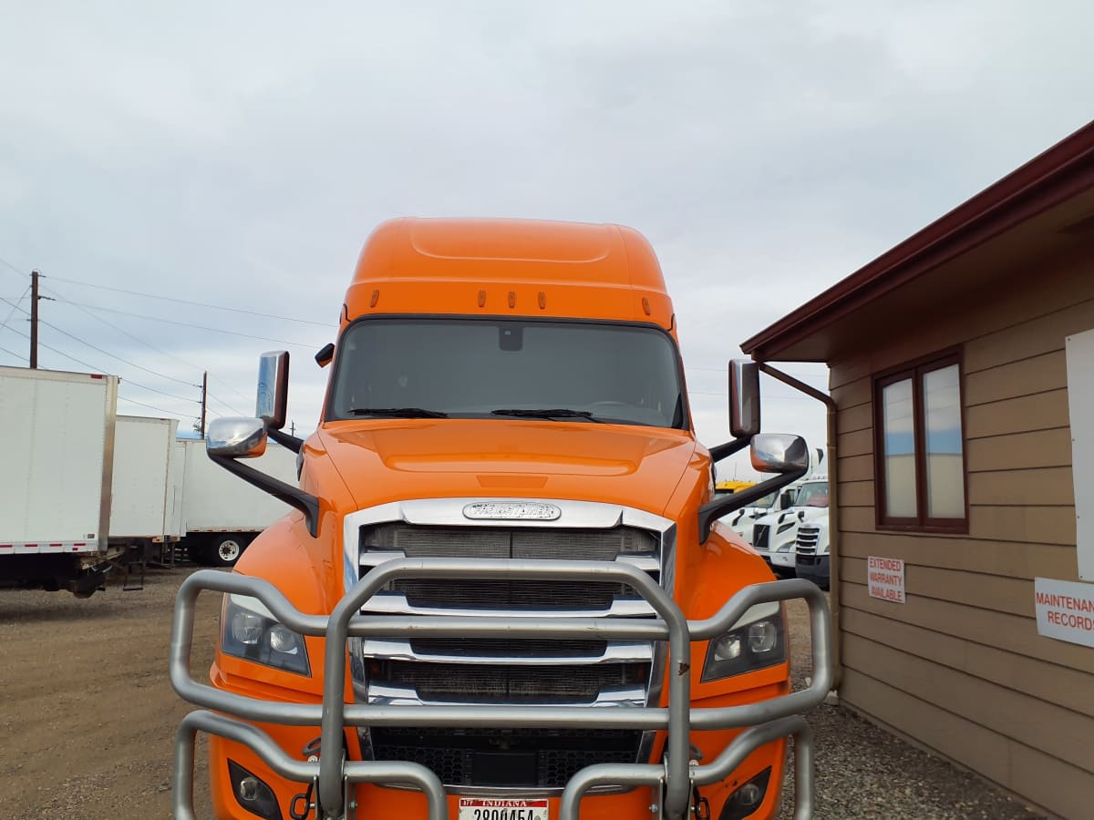 2019 Freightliner - image 2
