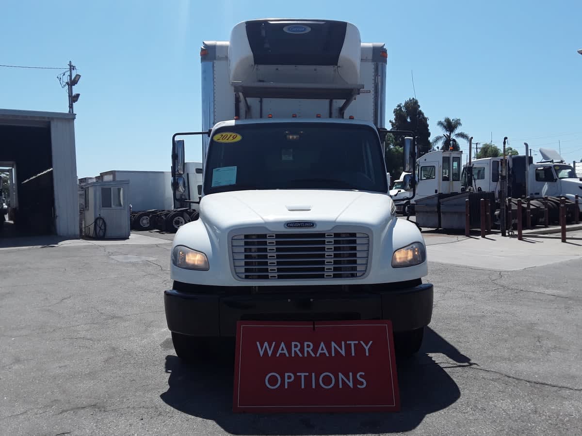 2019 Freightliner M2 106 in Montebello, CA — photo 2