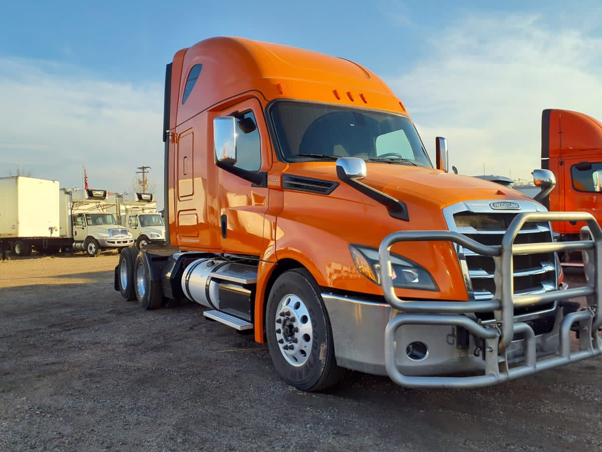 2019 Freightliner - image 3