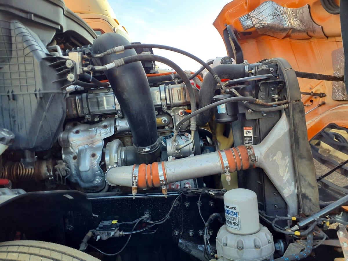 2019 Freightliner - image 13