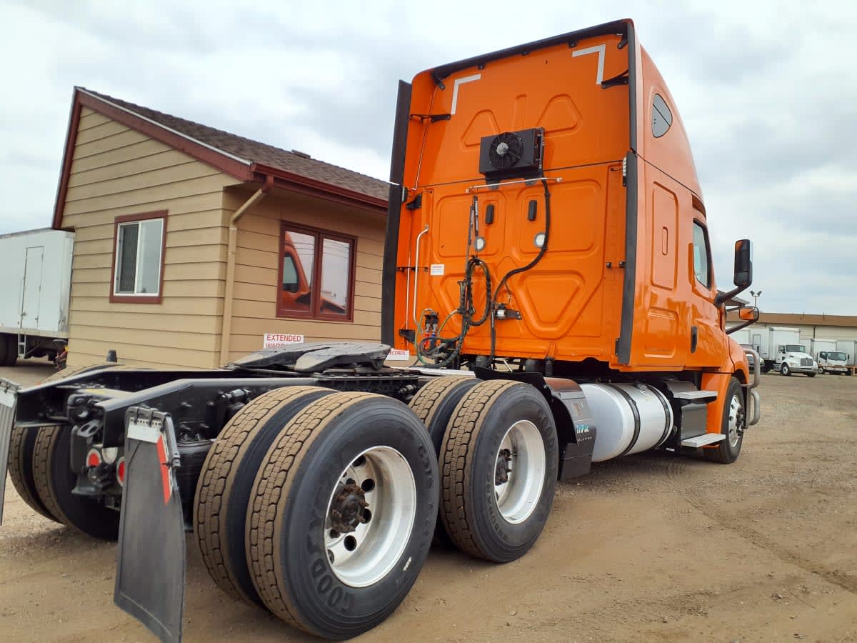 2019 Freightliner - image 4