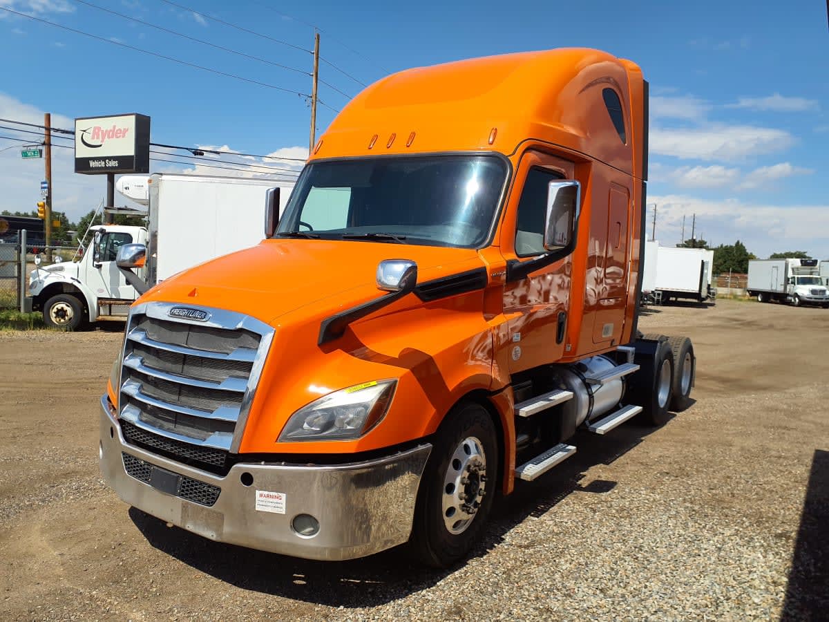 2019 Freightliner - image 1