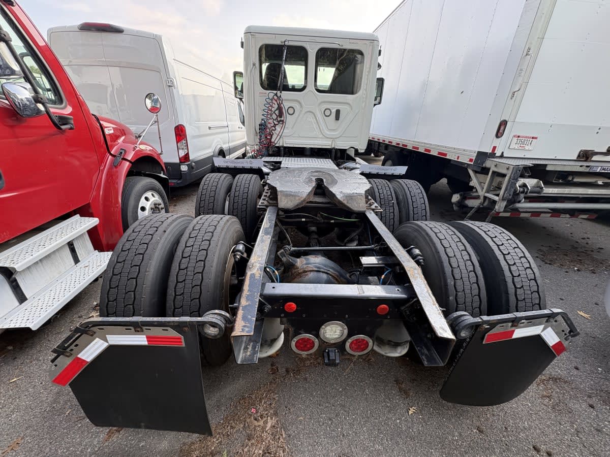 2019 Freightliner/Mercedes CASCADIA 125 806091
