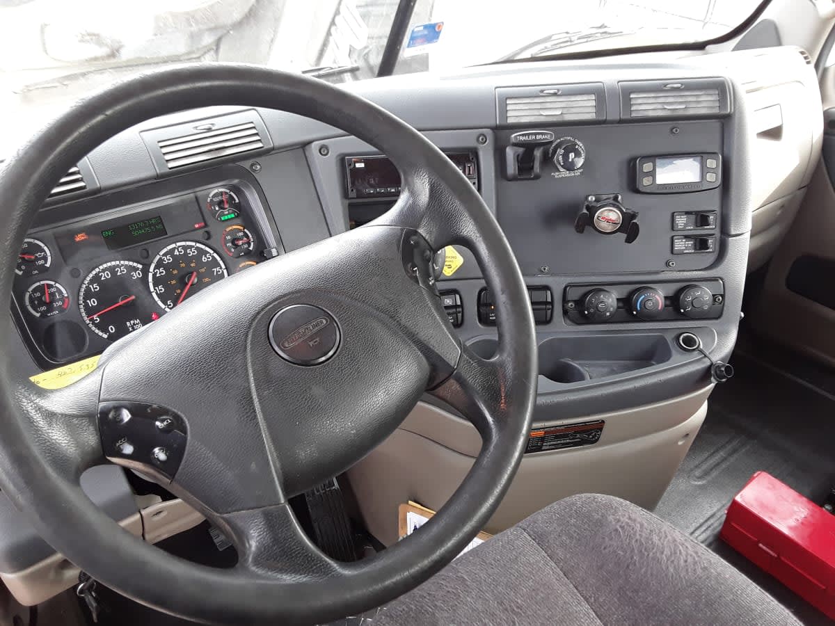 2019 Freightliner/Mercedes CASCADIA 125 806092