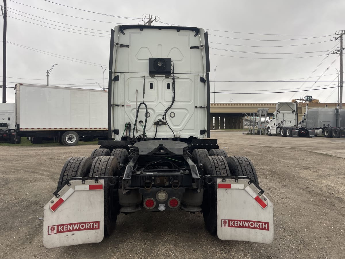 2019 Freightliner/Mercedes CASCADIA 125 807210