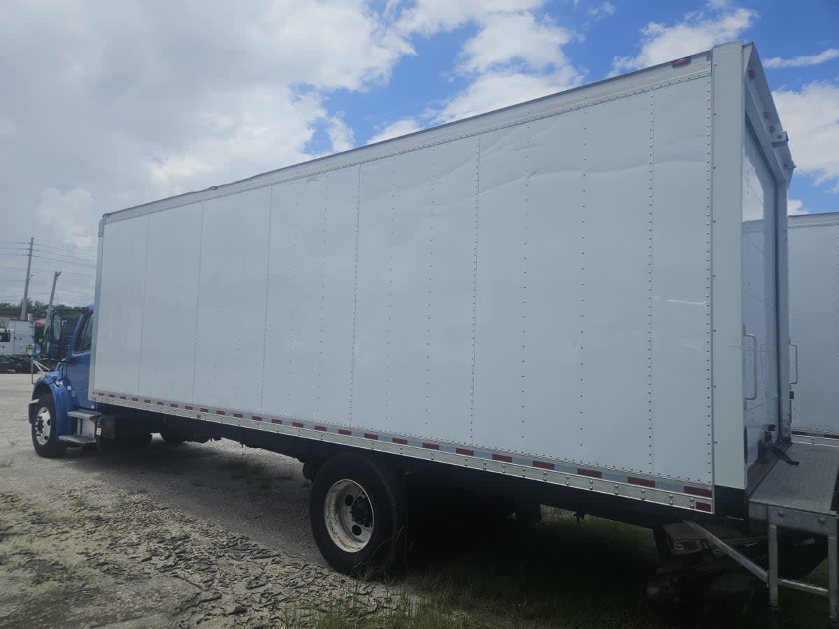 2019 Freightliner M2 106 807234