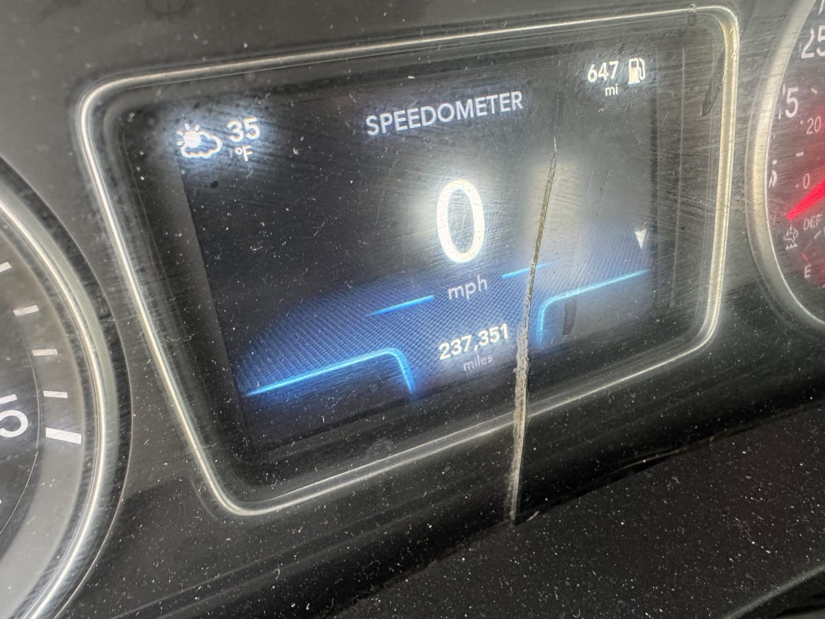 2019 International - image 1