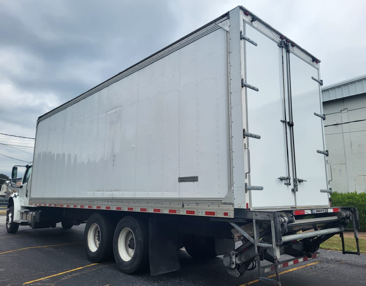 2019 Freightliner M2 106 807296