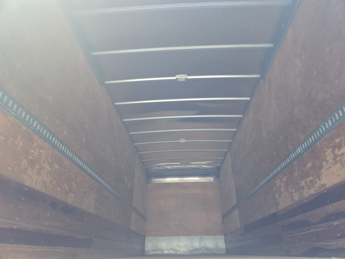2019 Freightliner M2 106 in Tampa, FL — photo 8