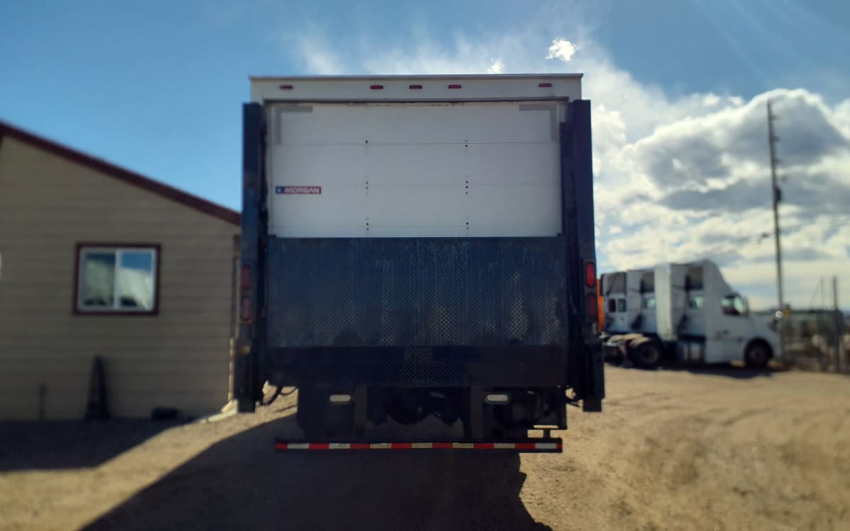 2019 Freightliner M2 106 - image 5