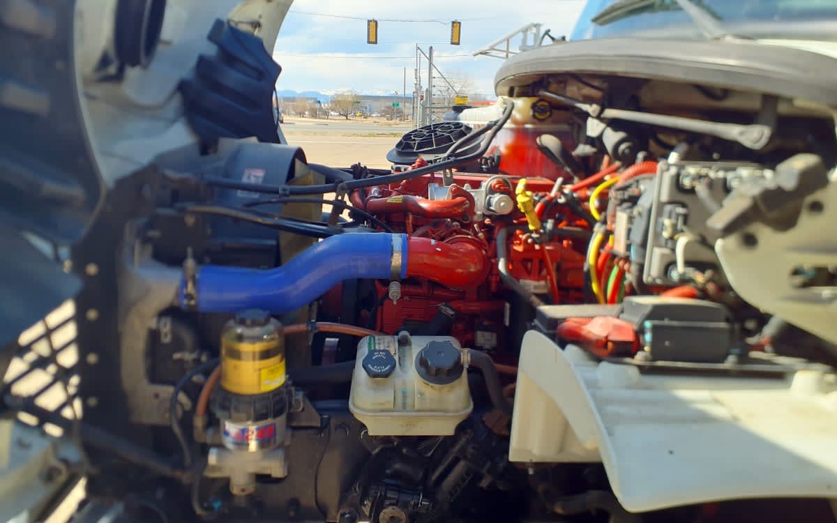 2019 Freightliner M2 106 - image 9