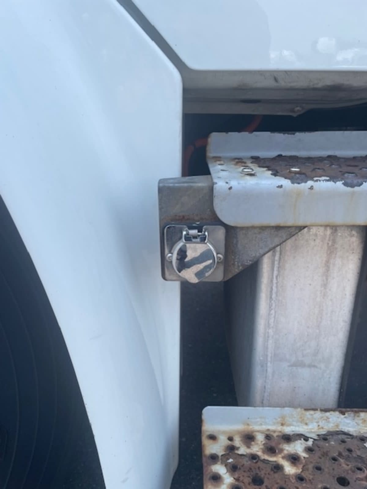 2019 Freightliner M2 106 807398