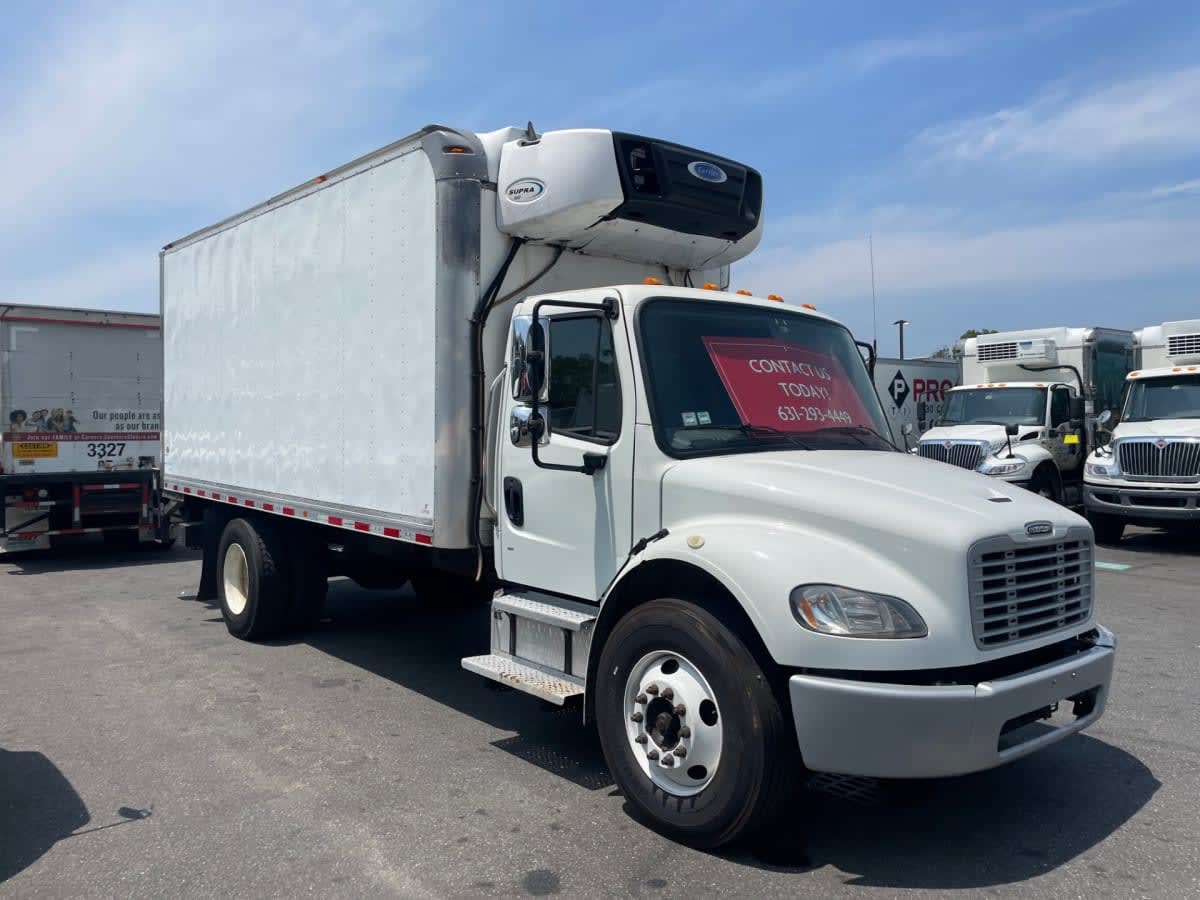 2019 Freightliner M2 106 807401