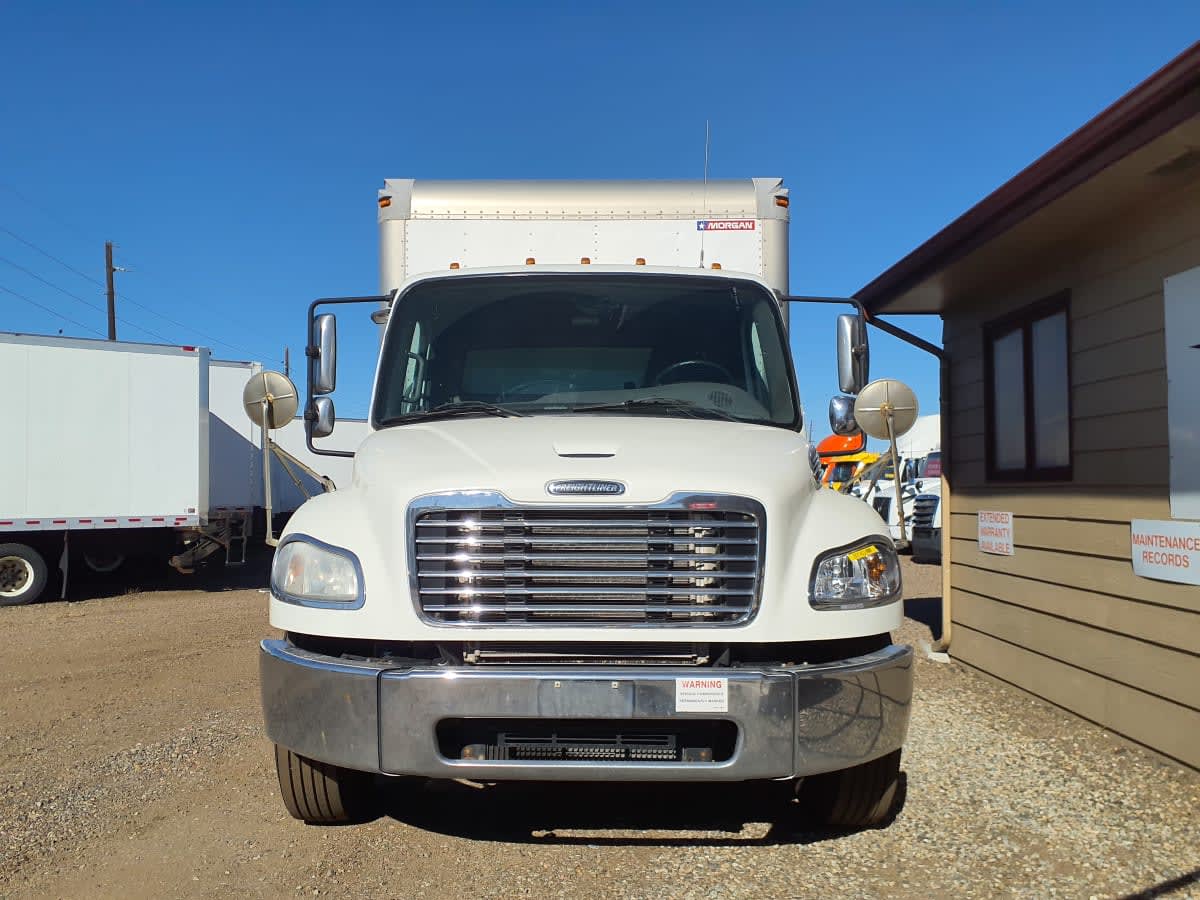 2019 Freightliner M2 106 - image 2