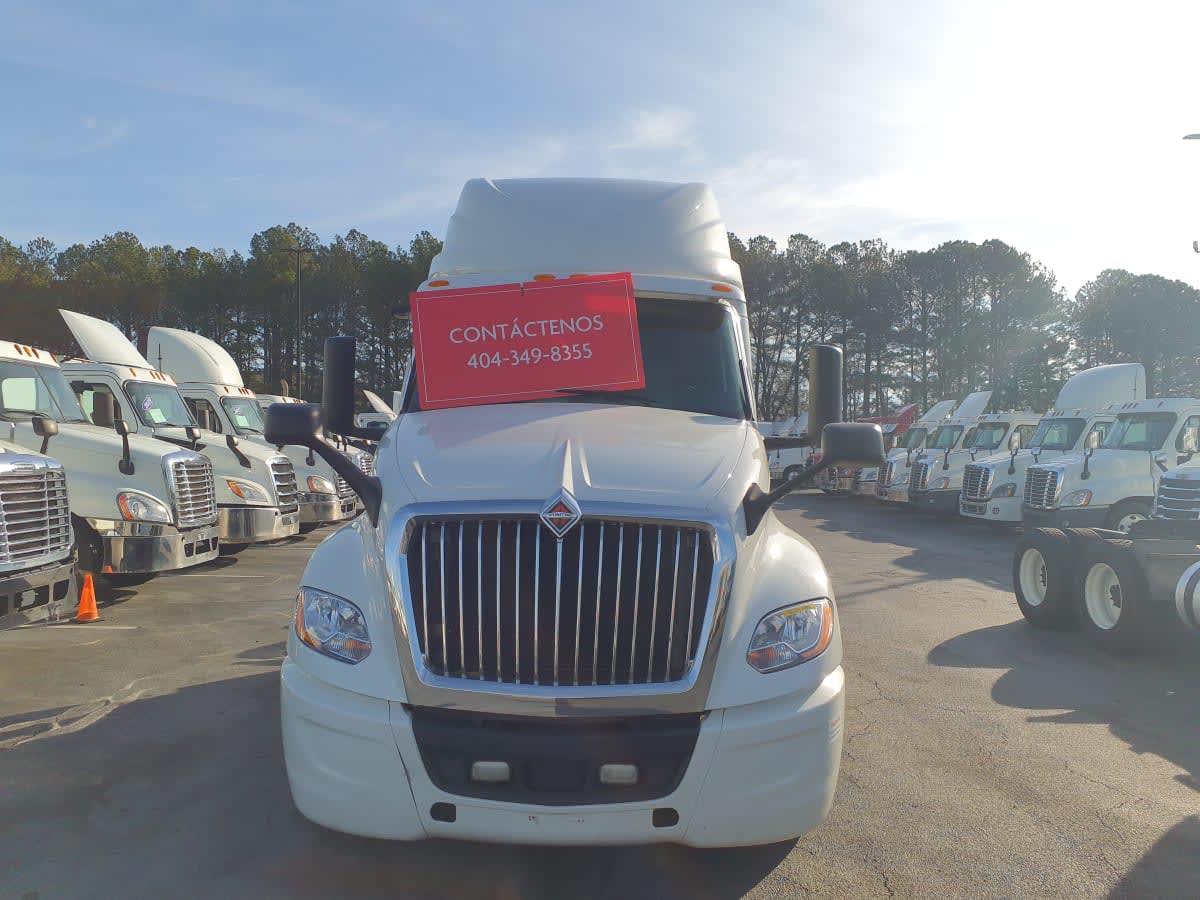 2018 Navistar International LT625 SLPR CAB 807409