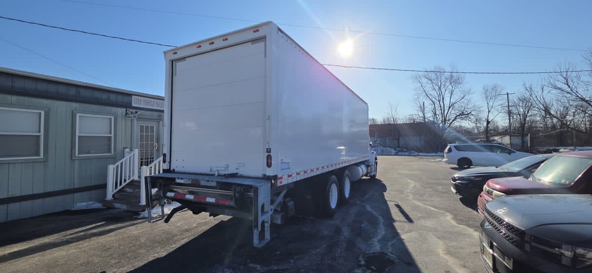 2019 Freightliner/Mercedes M2 112 807474