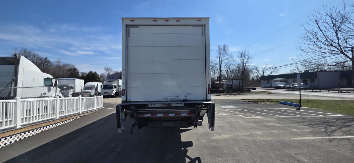 2019 Freightliner/Mercedes M2 112 807475