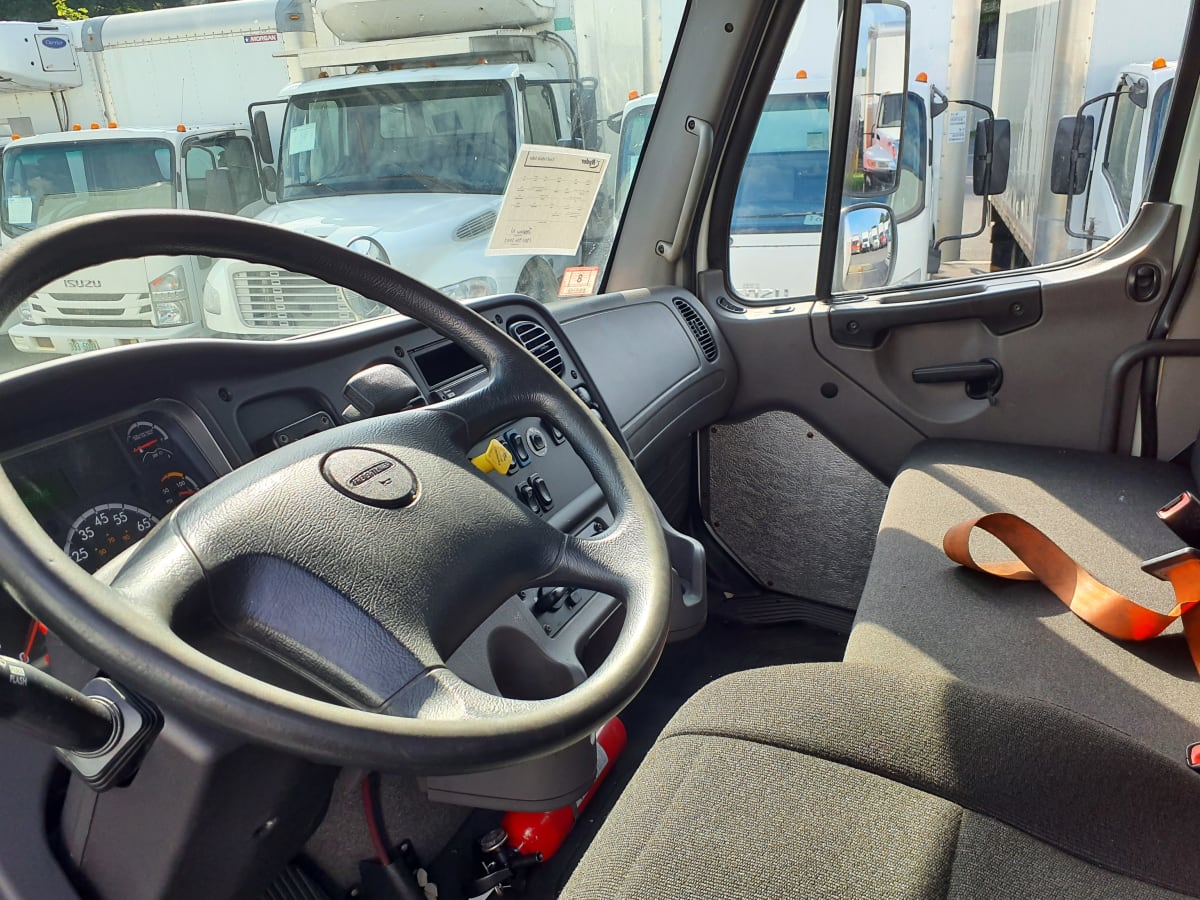 2019 Freightliner/Mercedes M2 106 807485