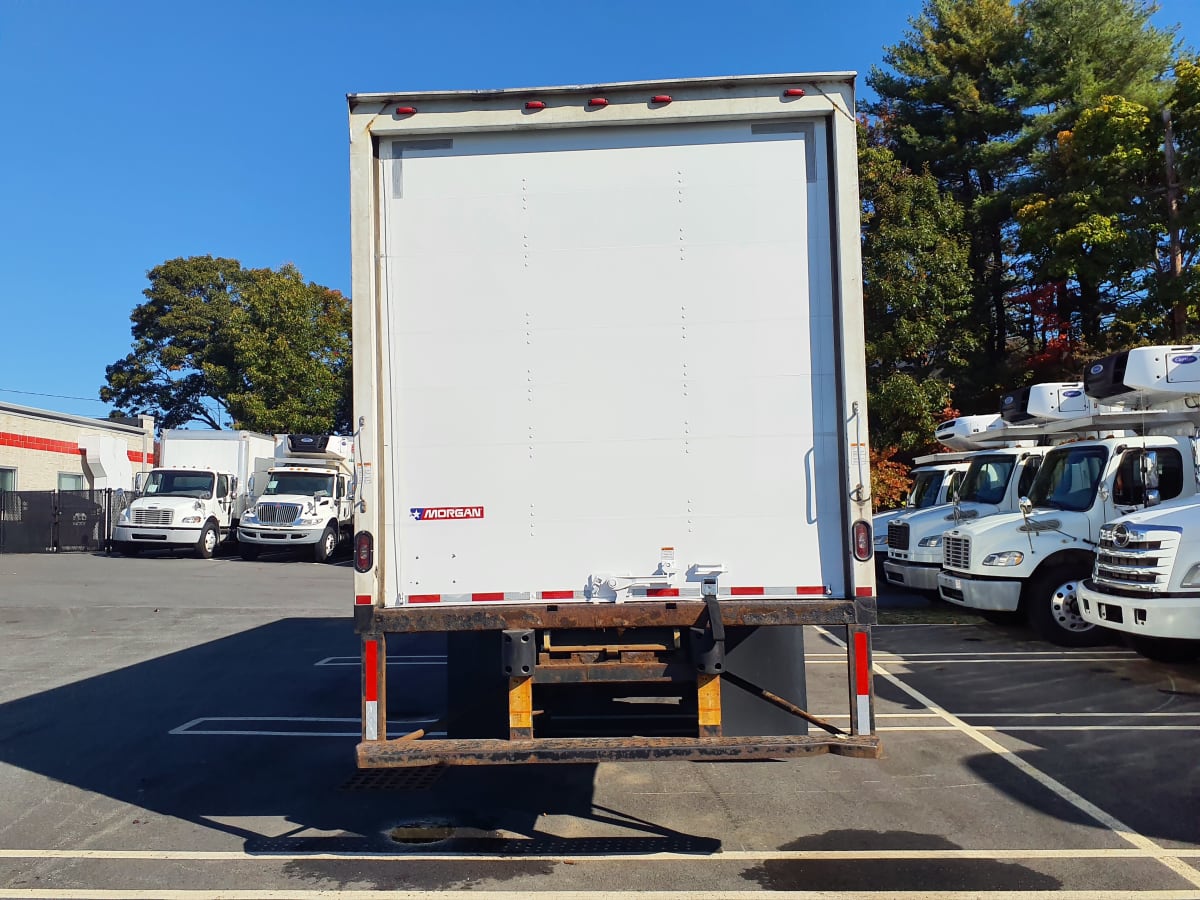 2019 Freightliner/Mercedes M2 106 807489