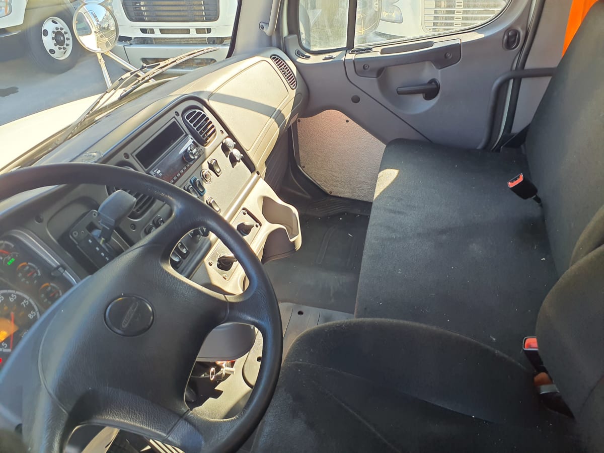 2019 Freightliner/Mercedes M2 106 807489