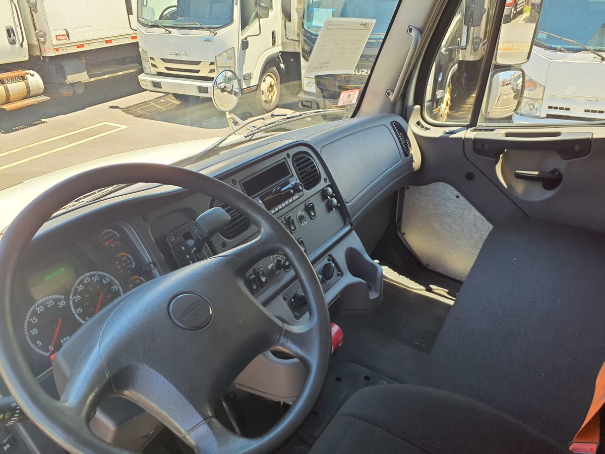 2019 Freightliner/Mercedes M2 106 807491