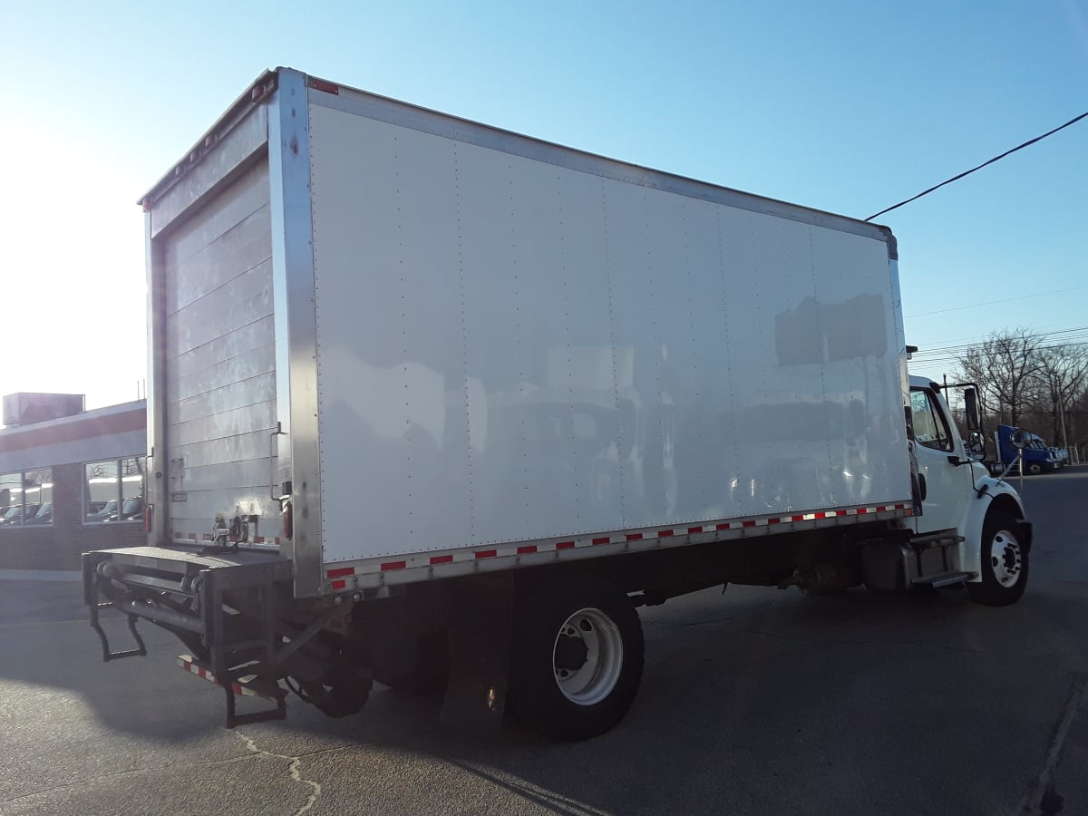 2019 Freightliner/Mercedes M2 106 807581