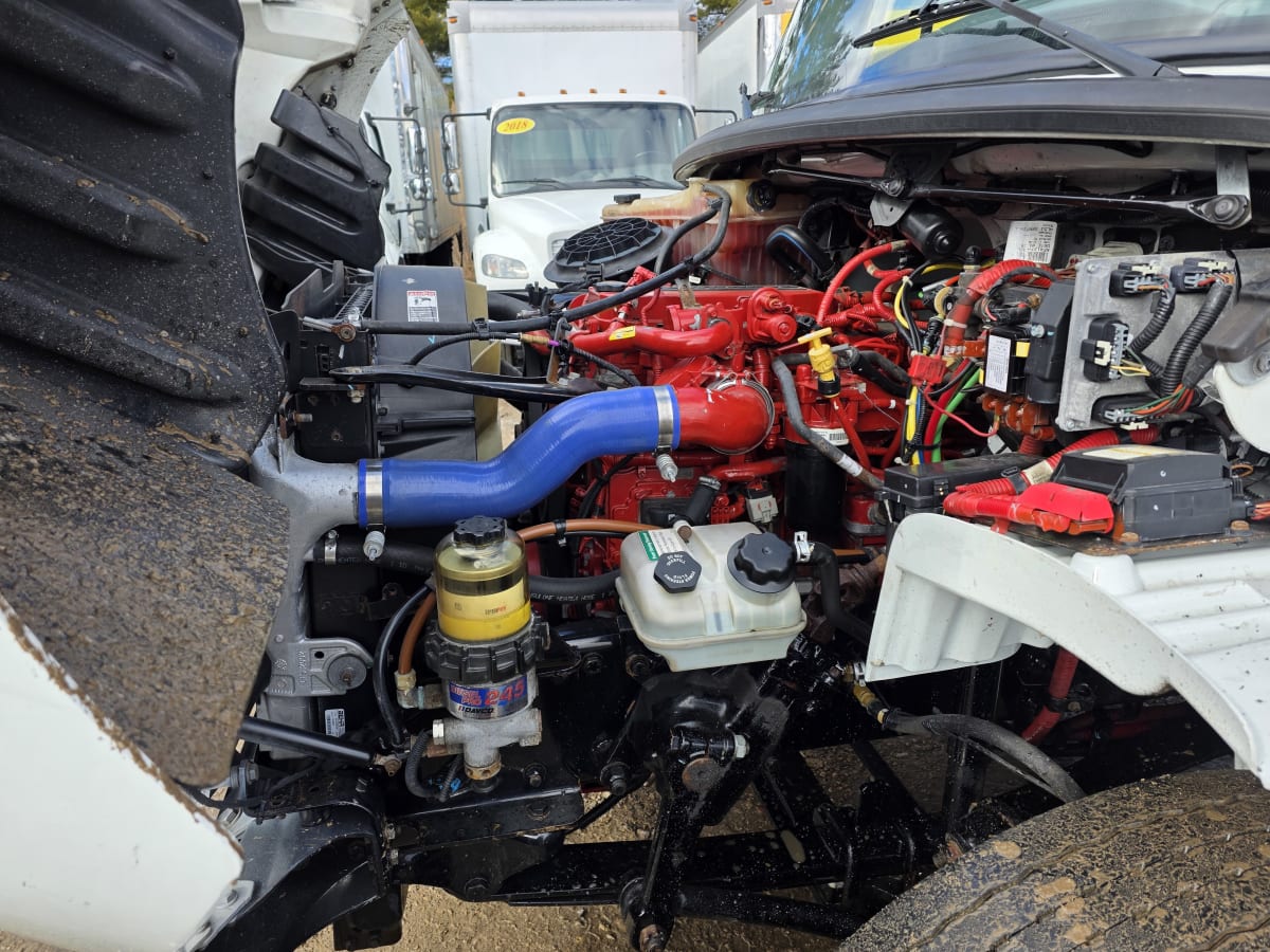2019 Freightliner/Mercedes M2 106 807592