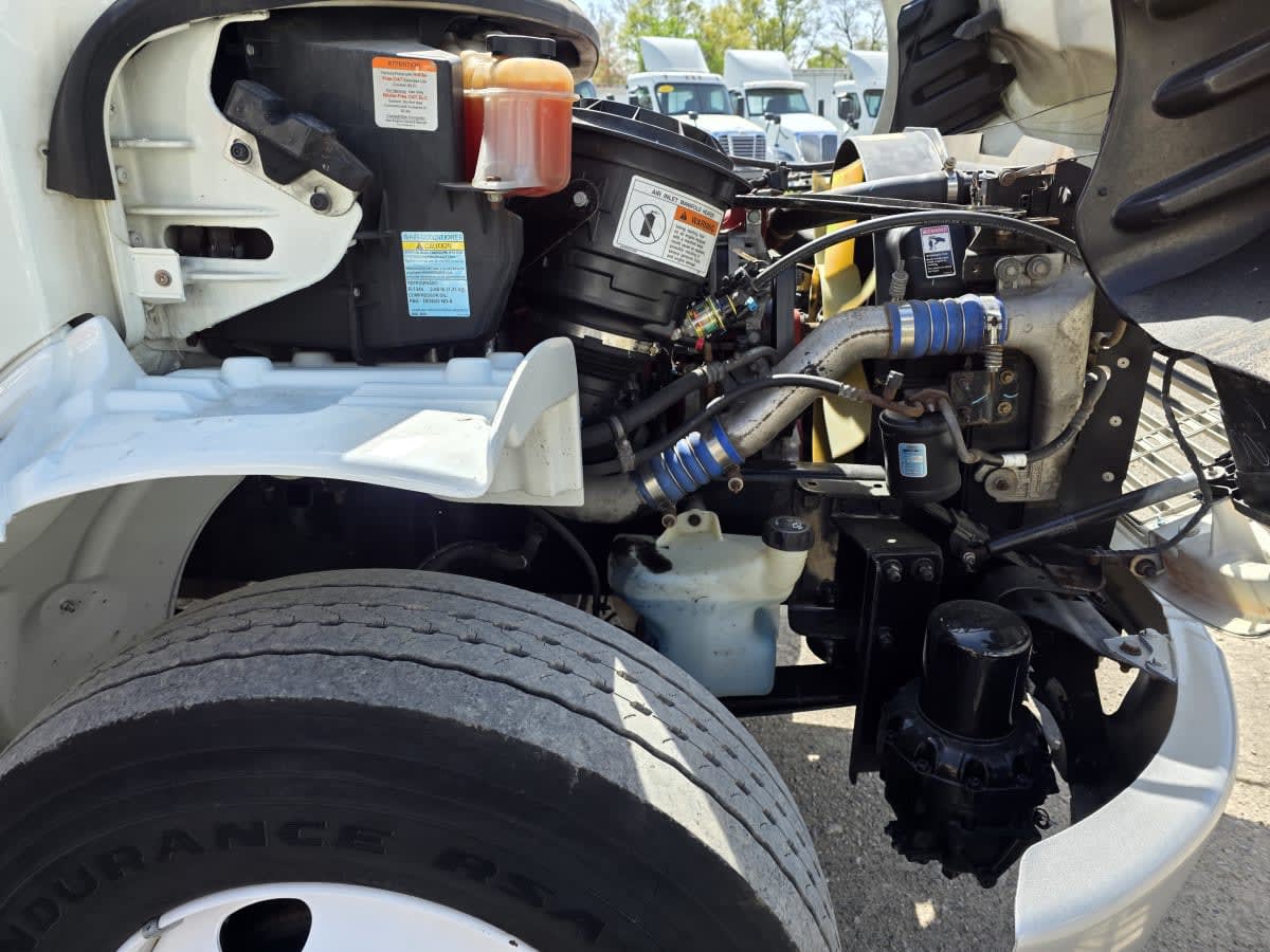 2019 Freightliner/Mercedes M2 106 807595
