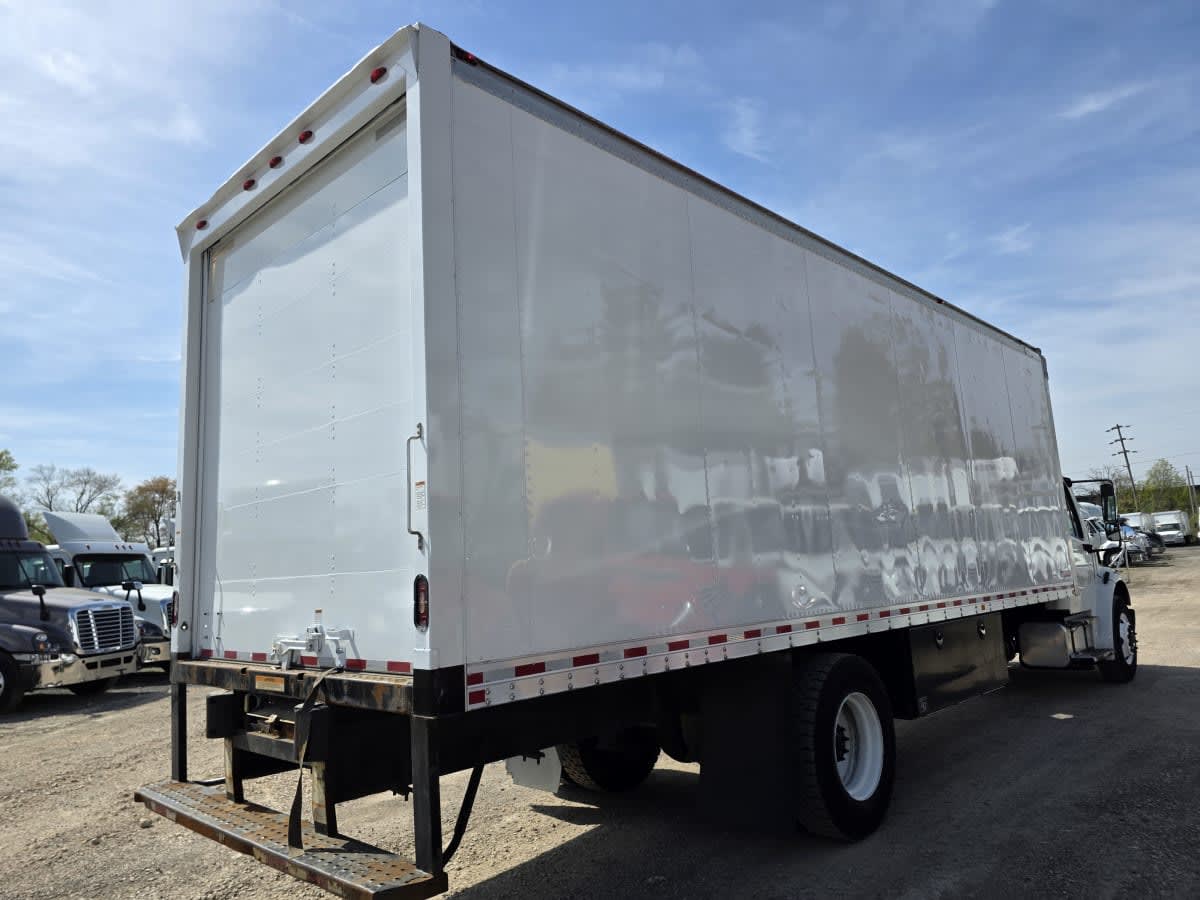 2019 Freightliner/Mercedes M2 106 807595