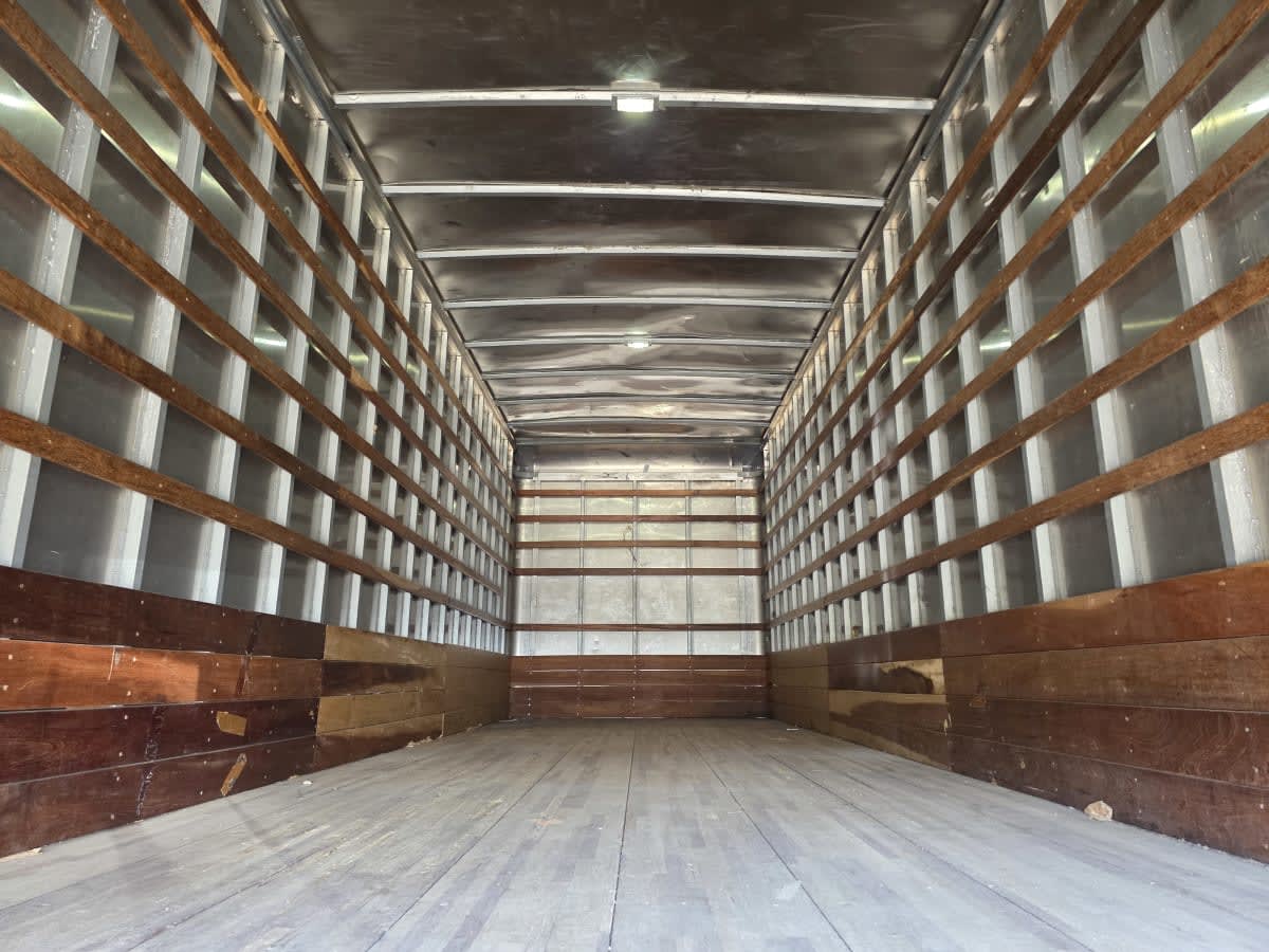 2019 Freightliner/Mercedes M2 106 807595