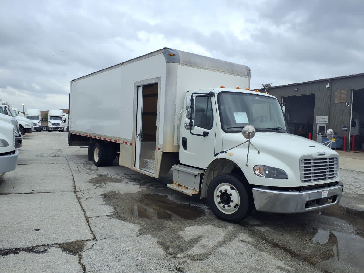 2019 Freightliner/Mercedes M2 106 807628