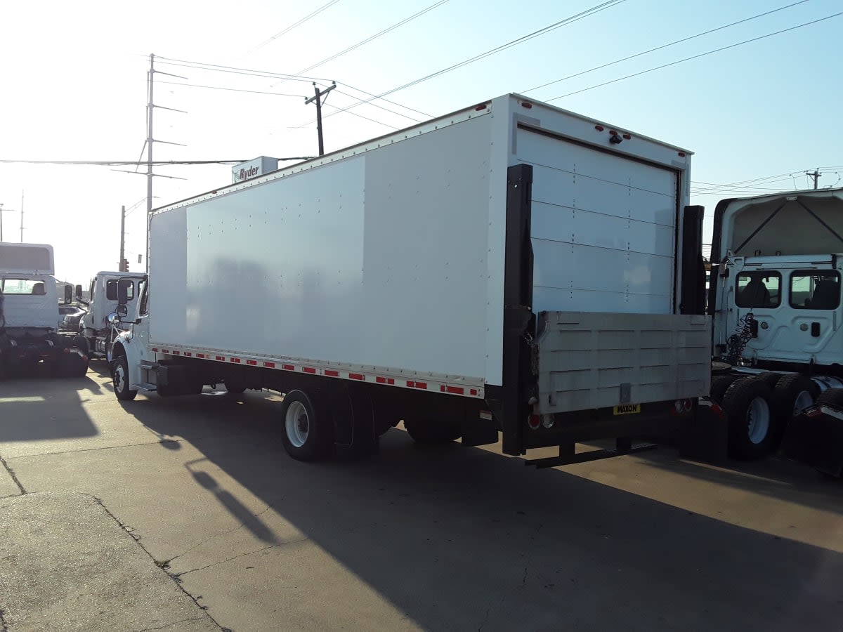 2019 Freightliner M2 106 807630