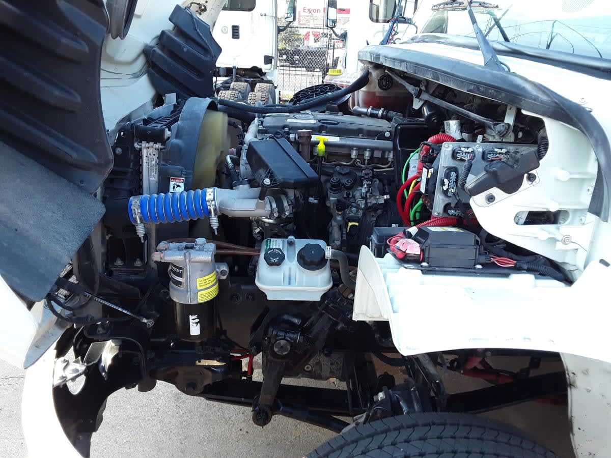 2019 Freightliner M2 106 807630